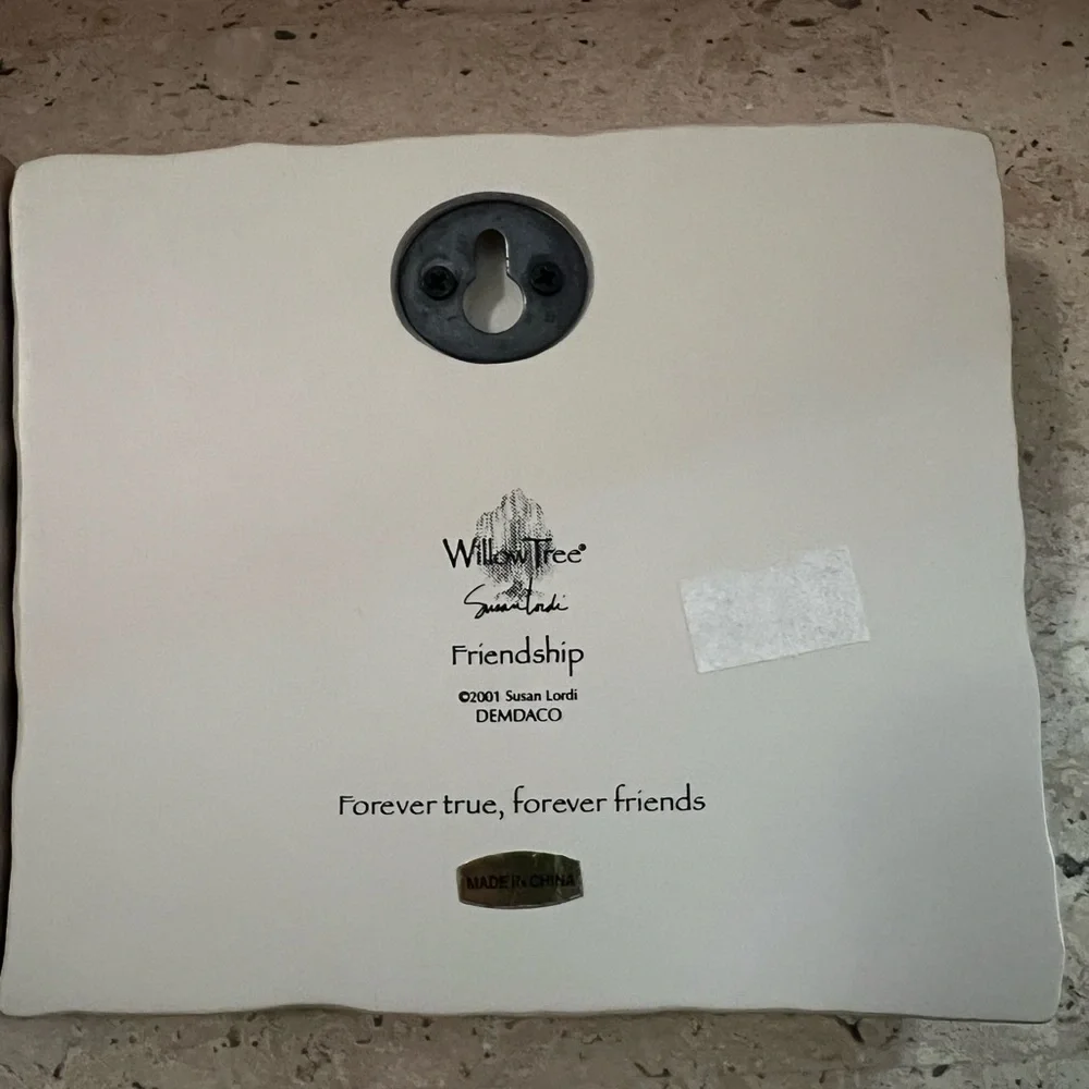 2- Willow Tree Friendship Plaques Demarco 2001 Susan Lodi